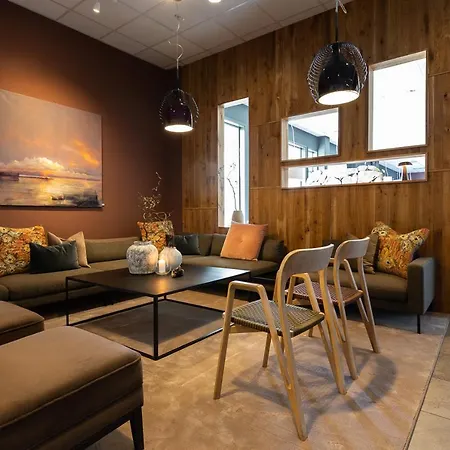 Lindesnes Havhotel Apartmanhotel 4*