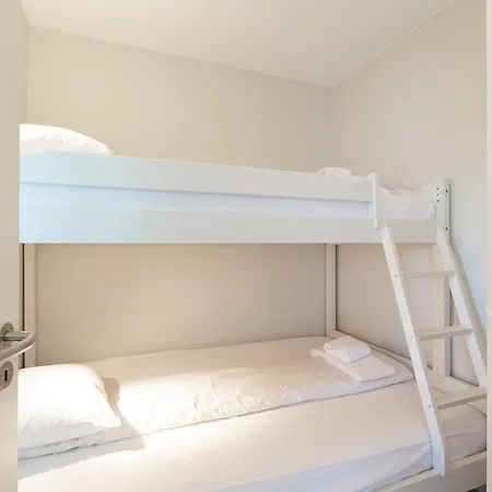 Lindesnes Havhotel Apartmanhotel 4*