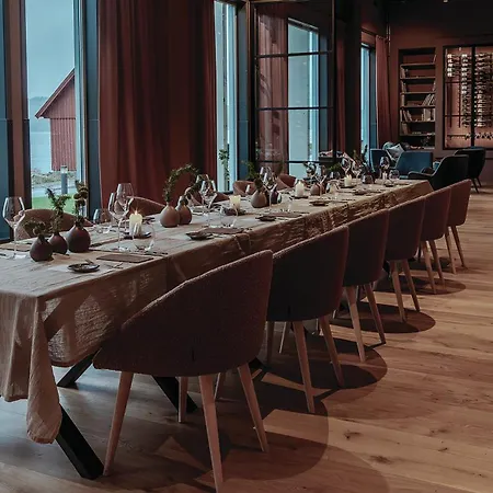 Apartmanhotel Lindesnes Havhotel Spangereid